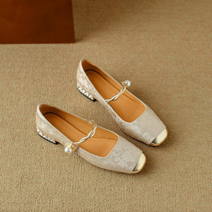 Corinna – Timeless Women’s Classic Pumps