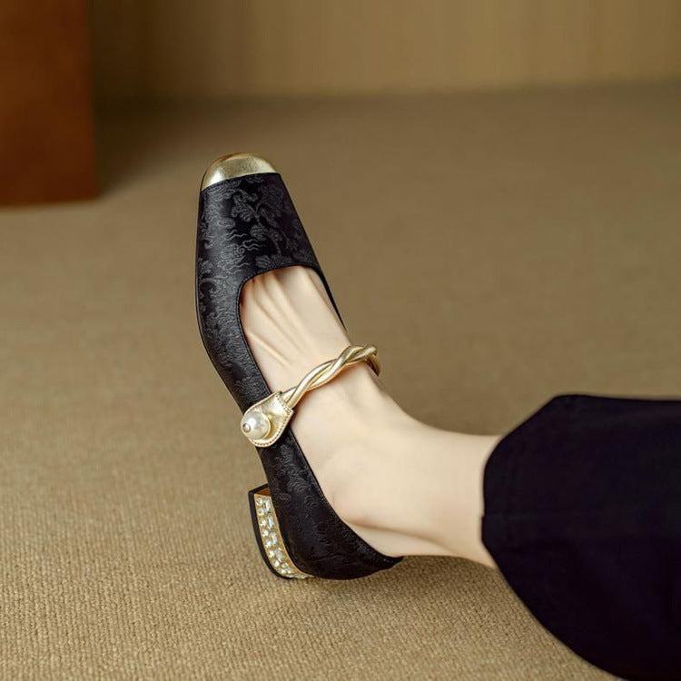 Corinna – Timeless Women’s Classic Pumps