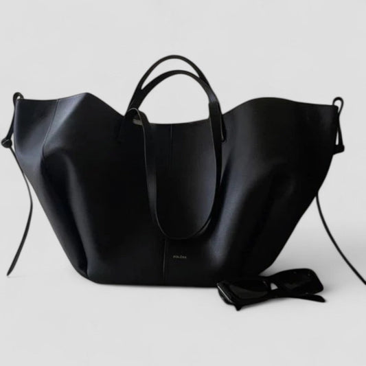 Elegant Everyday Bag with Spacious Design