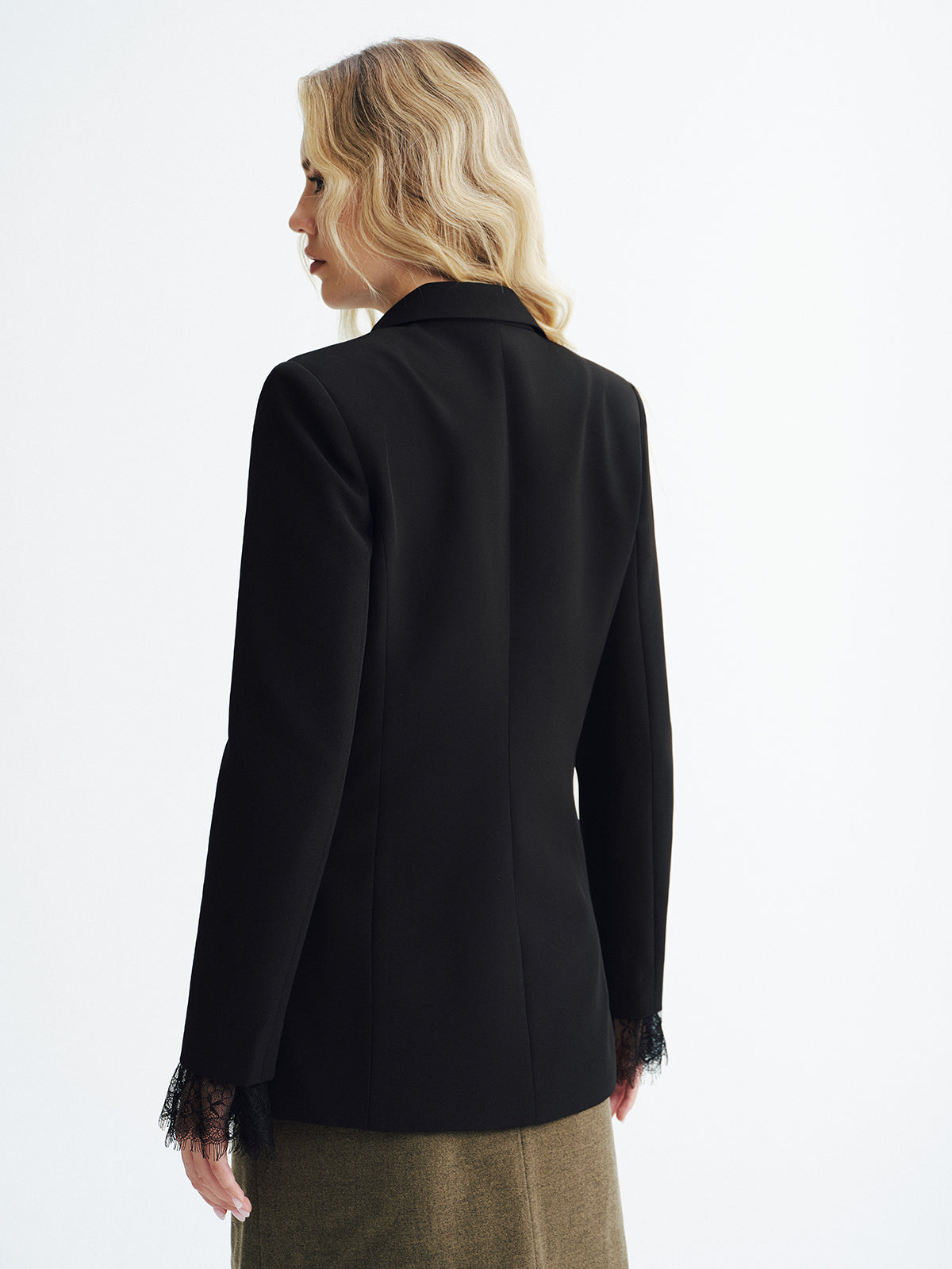 Everlee | Women’s Modern Lace Trim Tailored Blazer