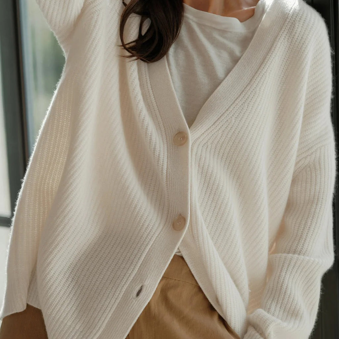 Felicity – Women's Oversized Button Cardigan