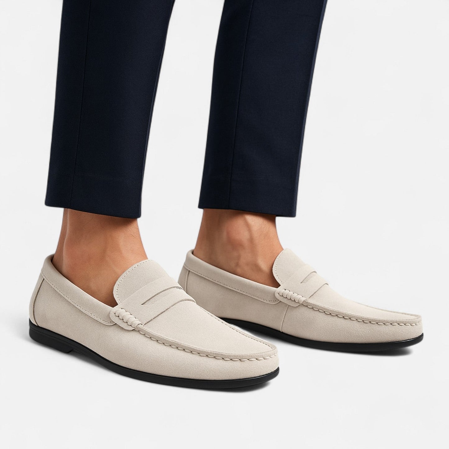 Flat Shoes - Low Profile Upper And Lightweight Flexible Sole