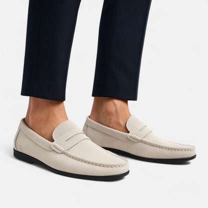 Flat Shoes - Low Profile Upper And Lightweight Flexible Sole