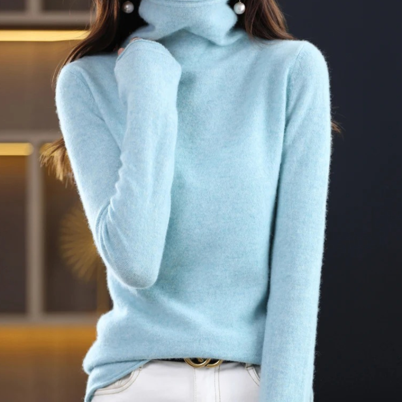 Florence – Women's Lightweight Turtleneck Sweater