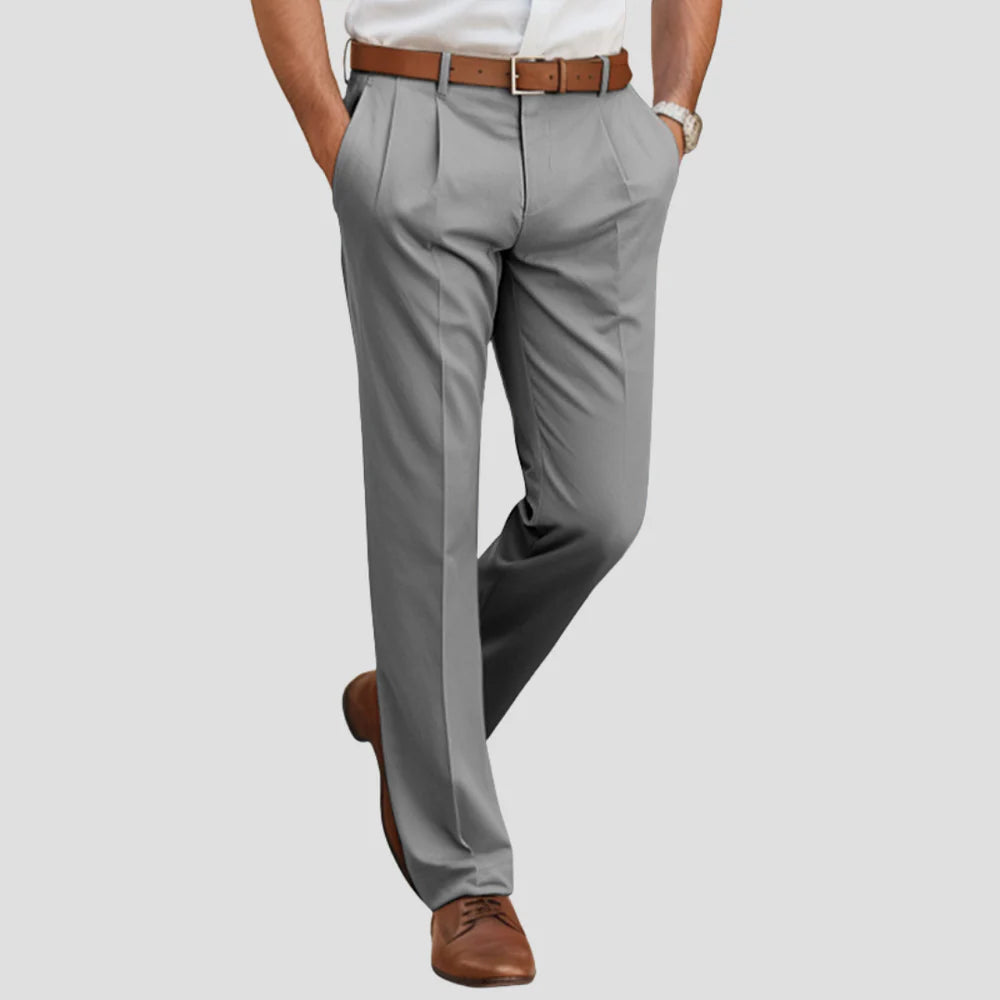 Men’s Relaxed Pleated Trousers