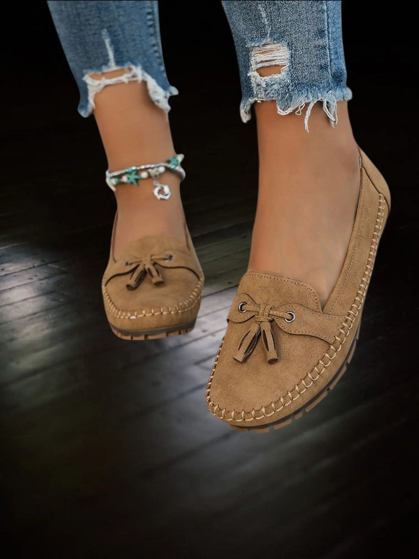 Gwenda | Vintage Women's Moccasin Slippers with Orthopedic Footbed and Soft Padding