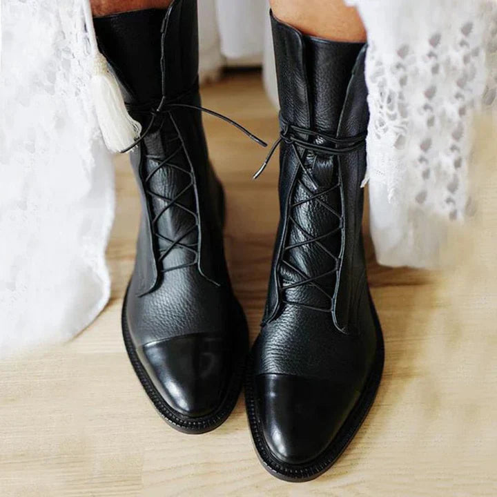 High-heeled Gabor boots