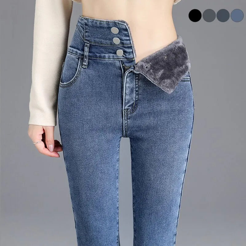 Comfortable High Waist Women's Velvet Lined Jeans - BritishElegance