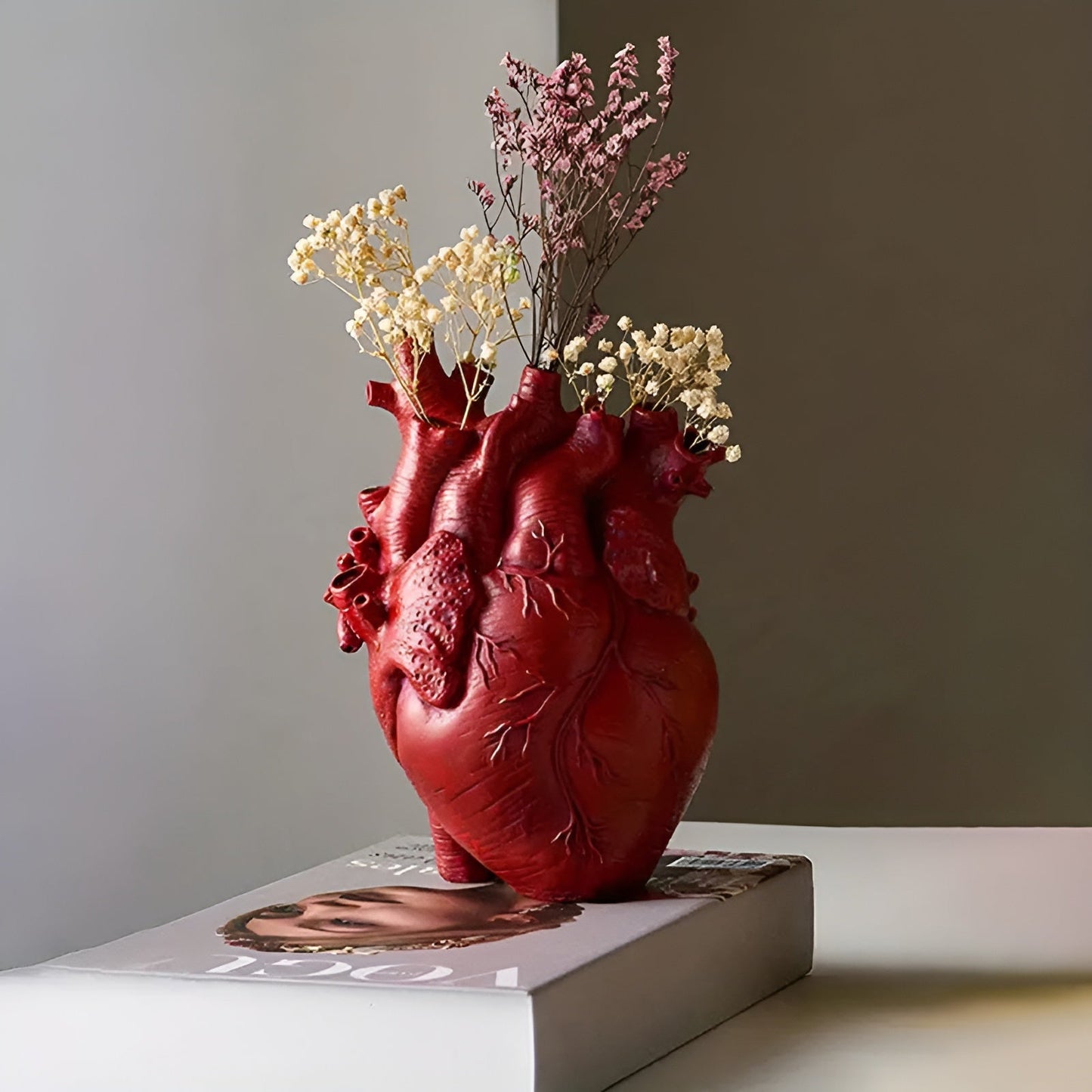 Beautiful Floral Heart Shaped Glass Vase - BritishElegance