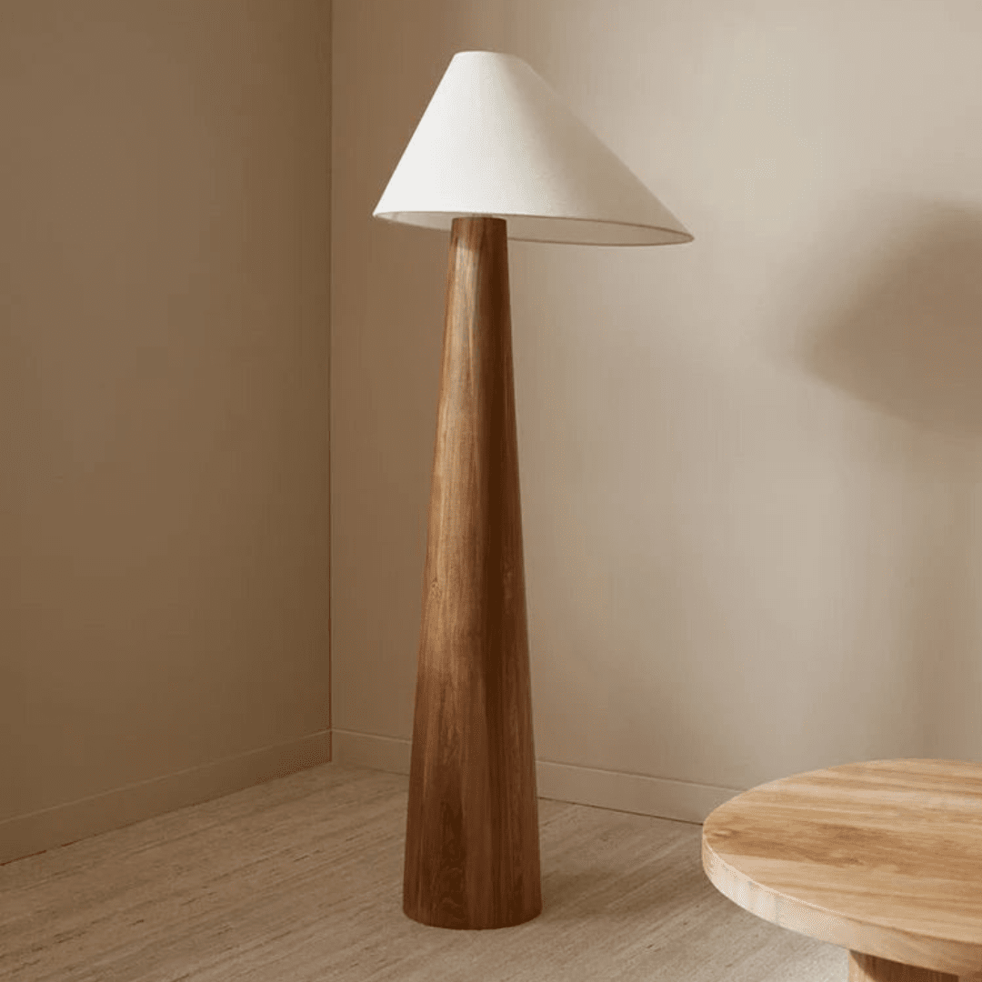 Elegant Living Room Floor Lamp - BritishElegance