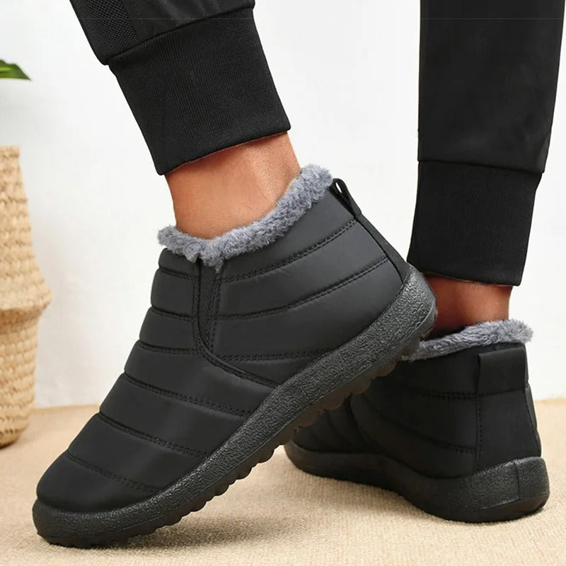 IceShield – Waterproof Fur-Lined Winter Boots