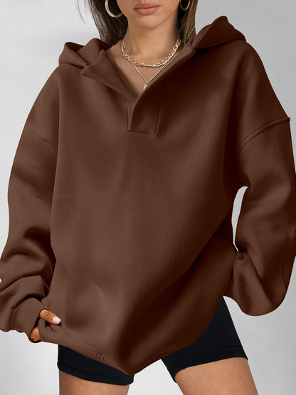 Iyla – Women's Oversized V-neck Hoodie