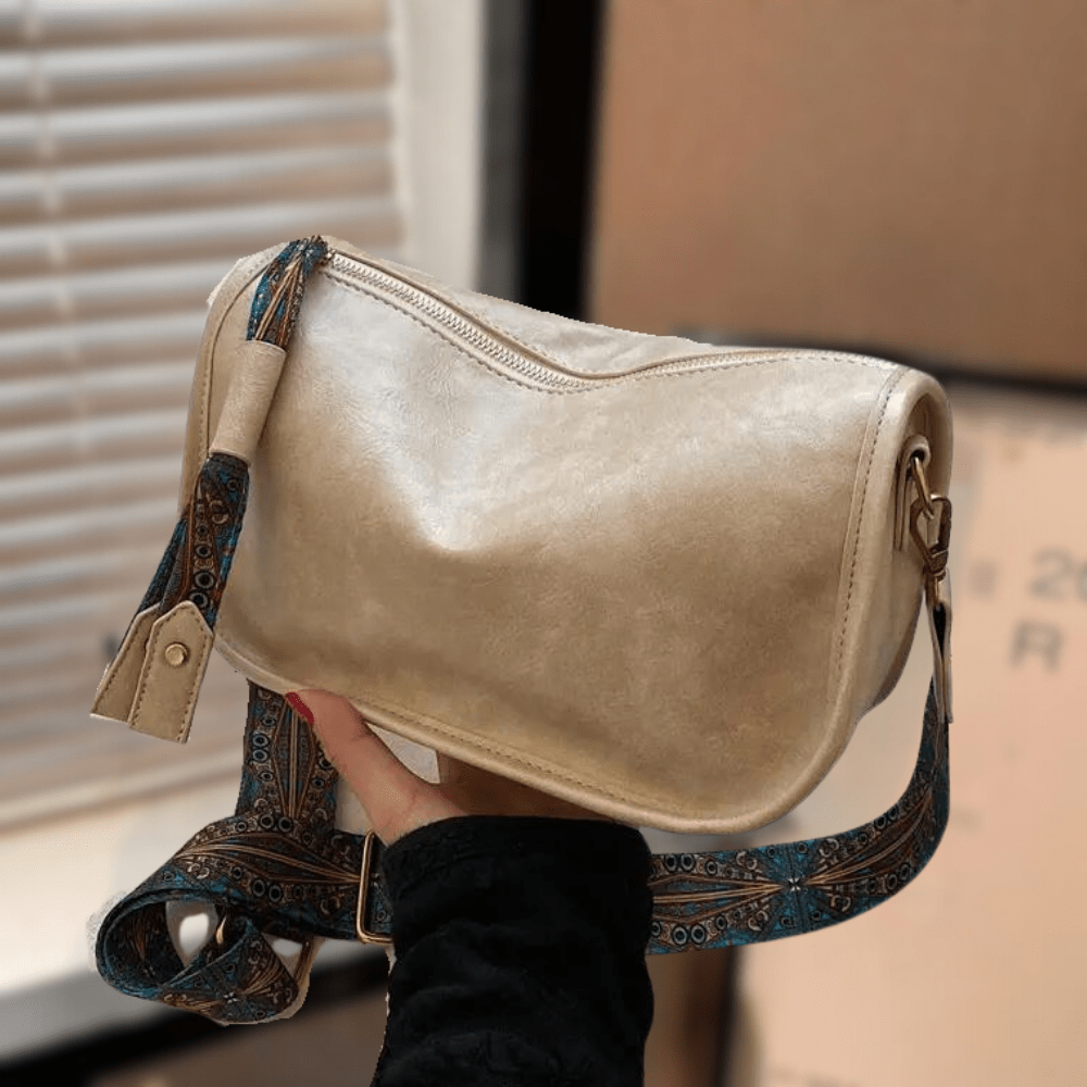 Stylish Crossbody Bag for Daily Use - BritishElegance
