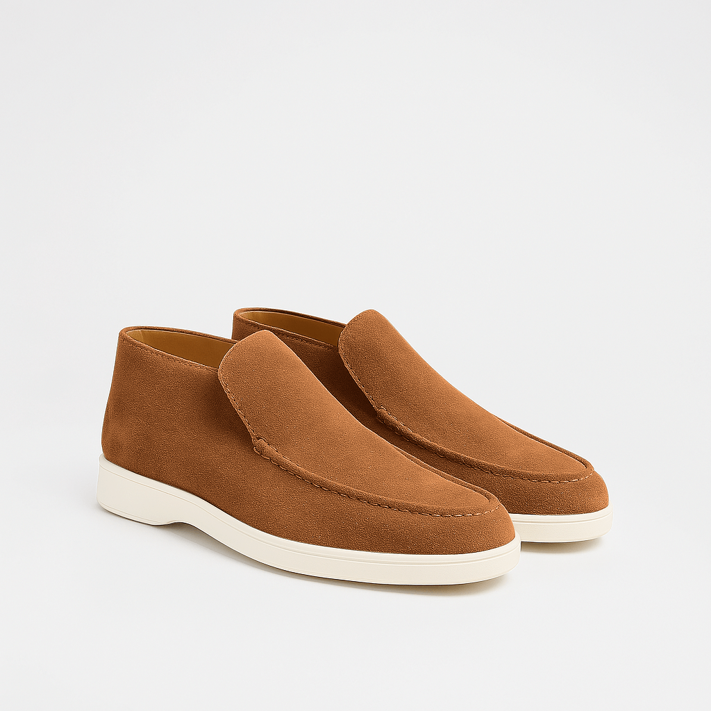 Men’s Minimal Suede Moc Toe Slip On Chukka