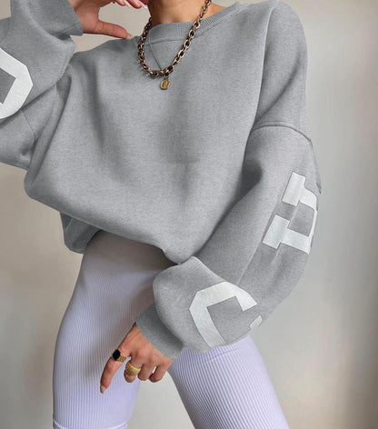 Knit Sweater - Soft Blend Oversized Cut And Easy Layering
