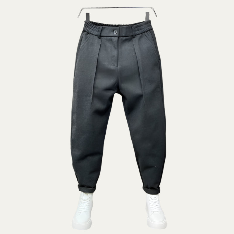 Men’s Voluminous Pleated Tapered Trousers