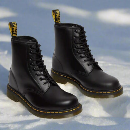 Leona – Women’s Elegant Lace-Up Boots