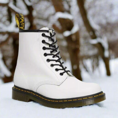 Leona – Women’s Elegant Lace-Up Boots