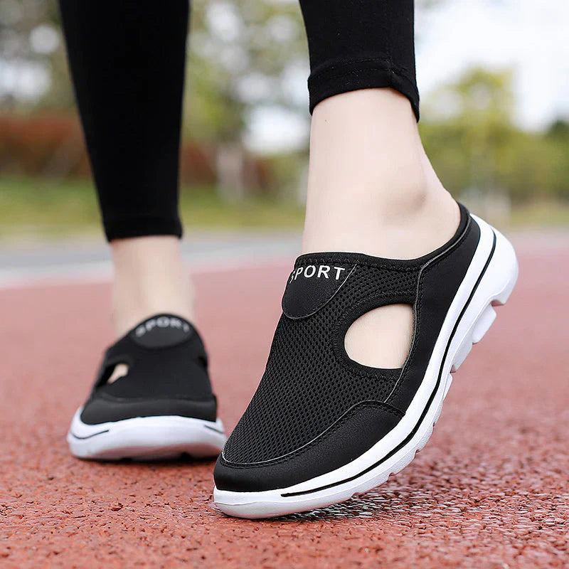 Leya Slippers | Breathable Slippers