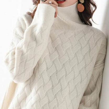 Lilly – Women's Knitted Turtleneck Sweater