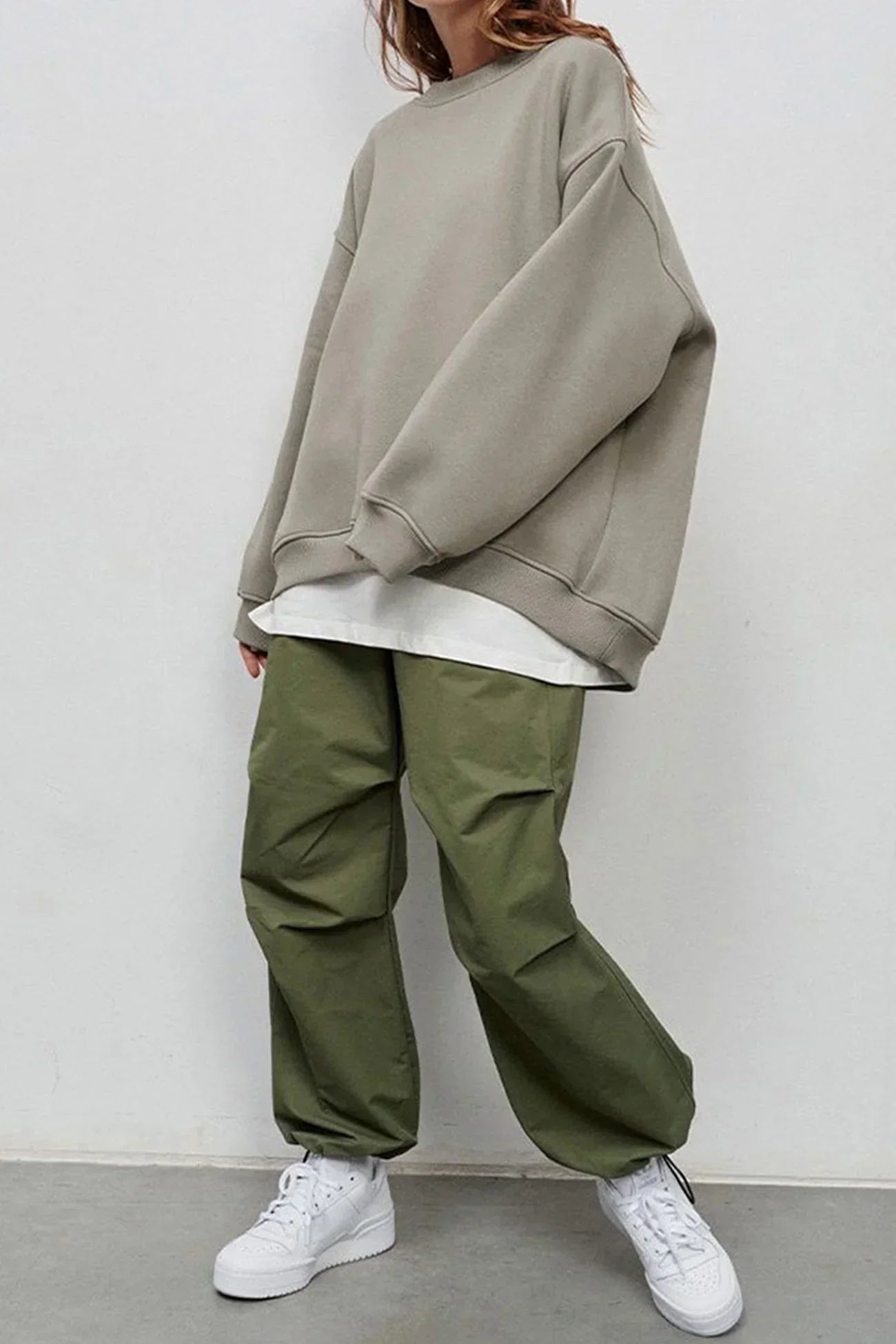 Linda – Oversize Women Sweatshirt