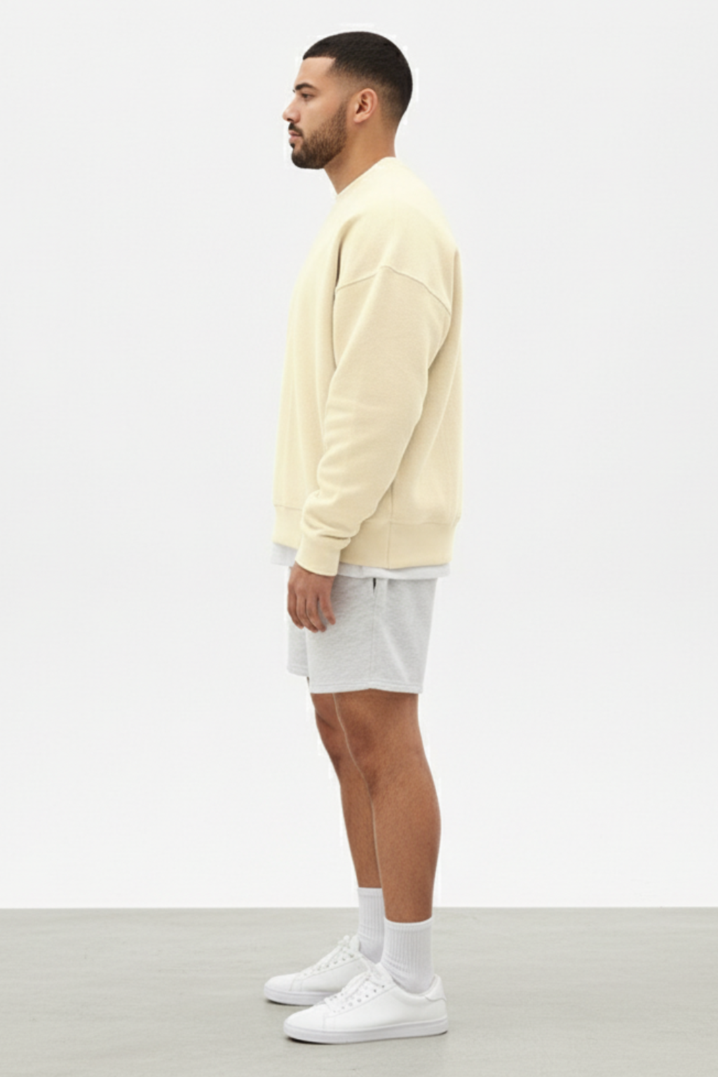 Men’s Loose Fit Round Neck Sweater