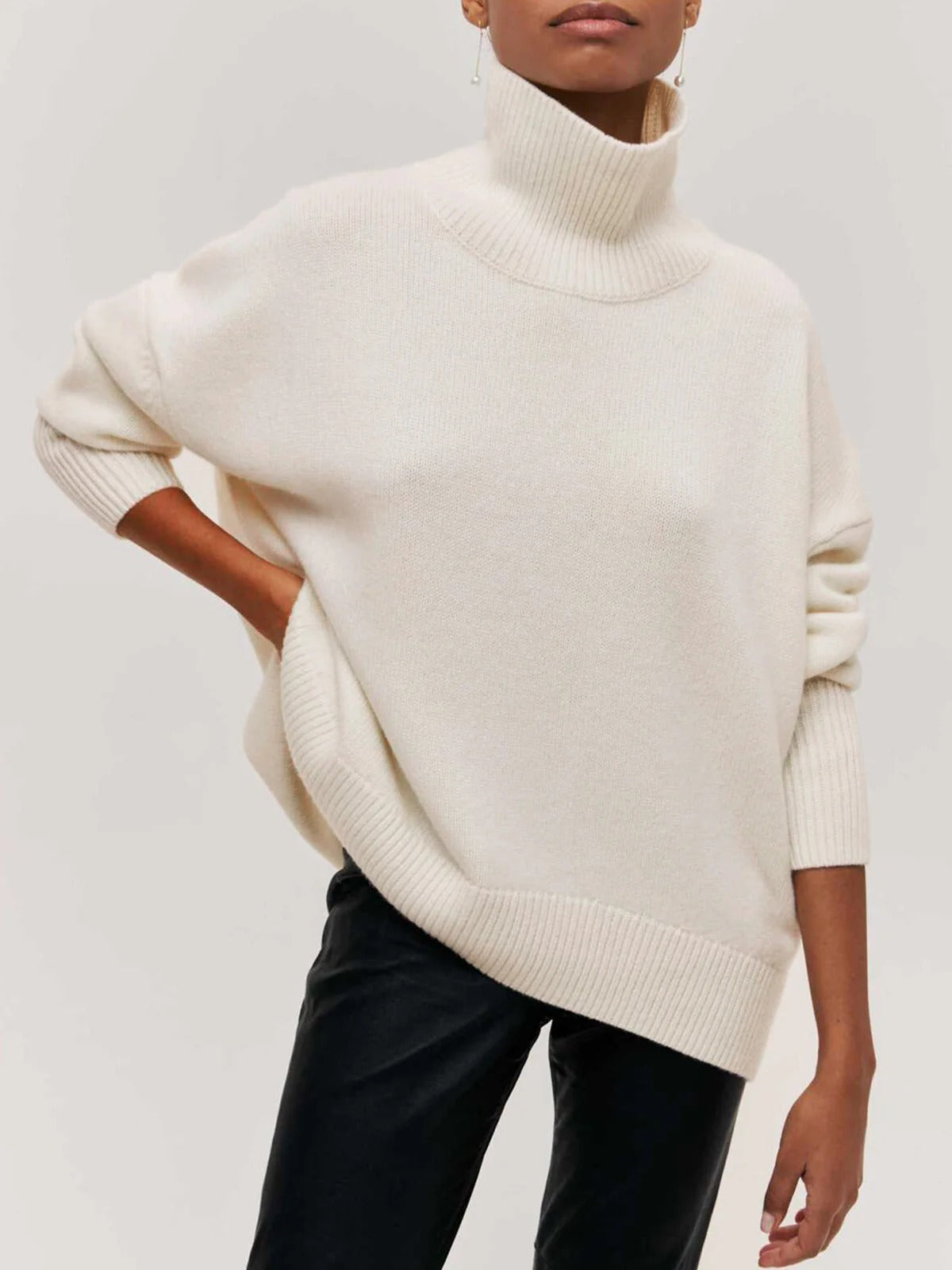 Comfortable Women's Large Turtleneck Jumper Sweater