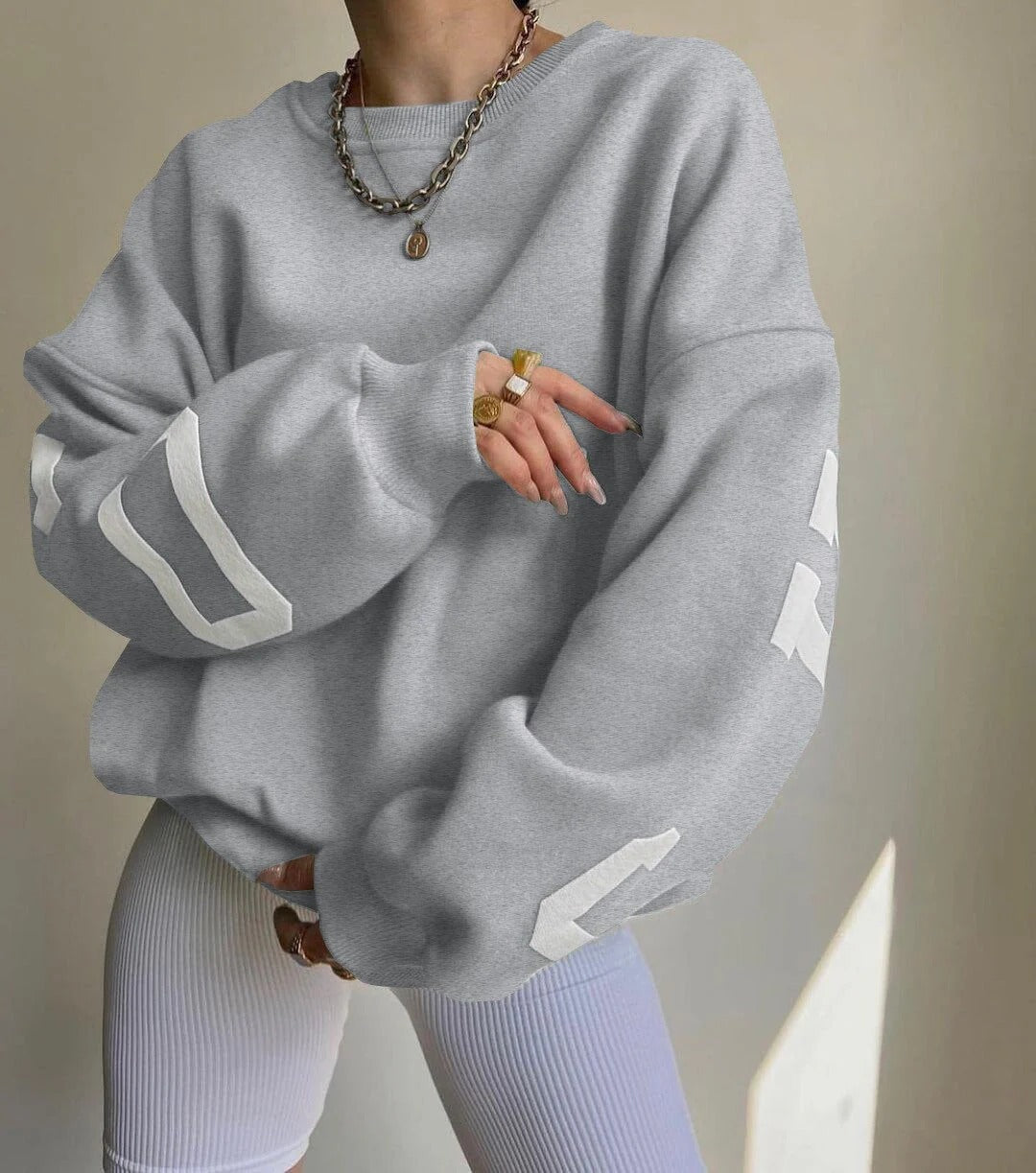 Relaxed Fit Crew Neck Women's Sweatshirt