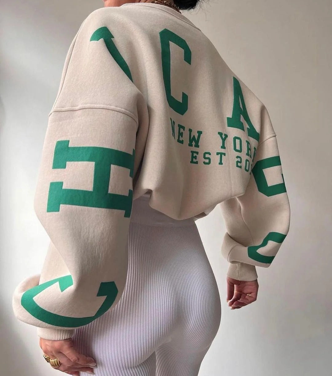 Relaxed Fit Crew Neck Women's Sweatshirt - BritishElegance