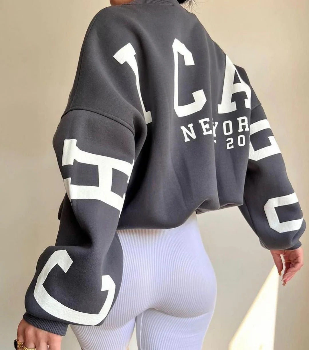 Relaxed Fit Crew Neck Women's Sweatshirt