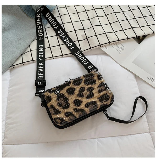 LuxShell | Chic Compact Hard Shell Crossbody Bag for Women