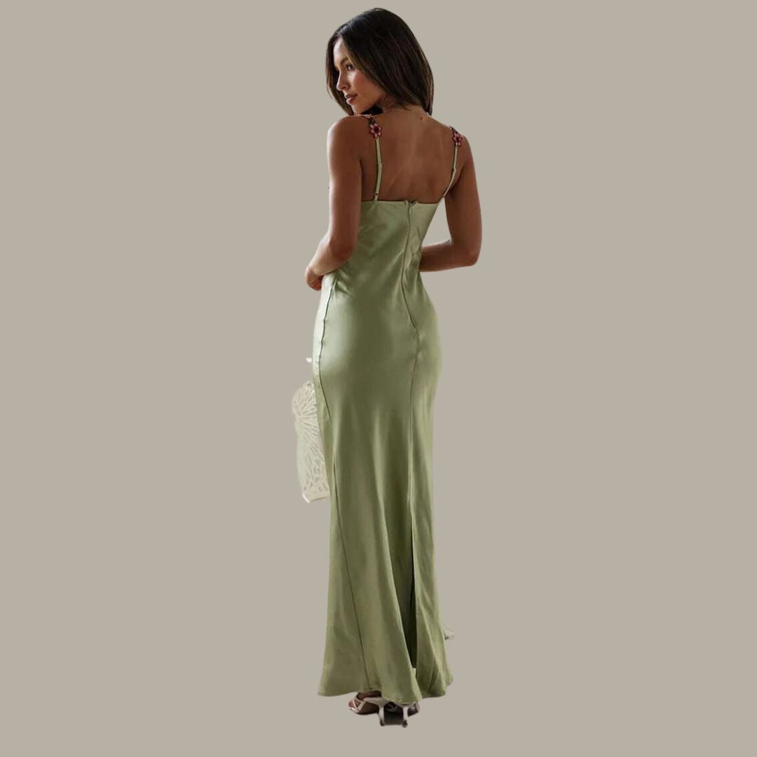 Lyra – Summer maxi dress with floral neckline