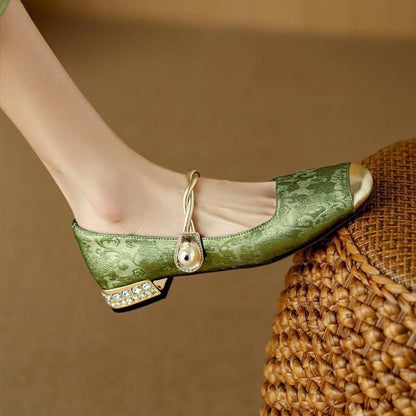 Corinna – Timeless Women’s Classic Pumps