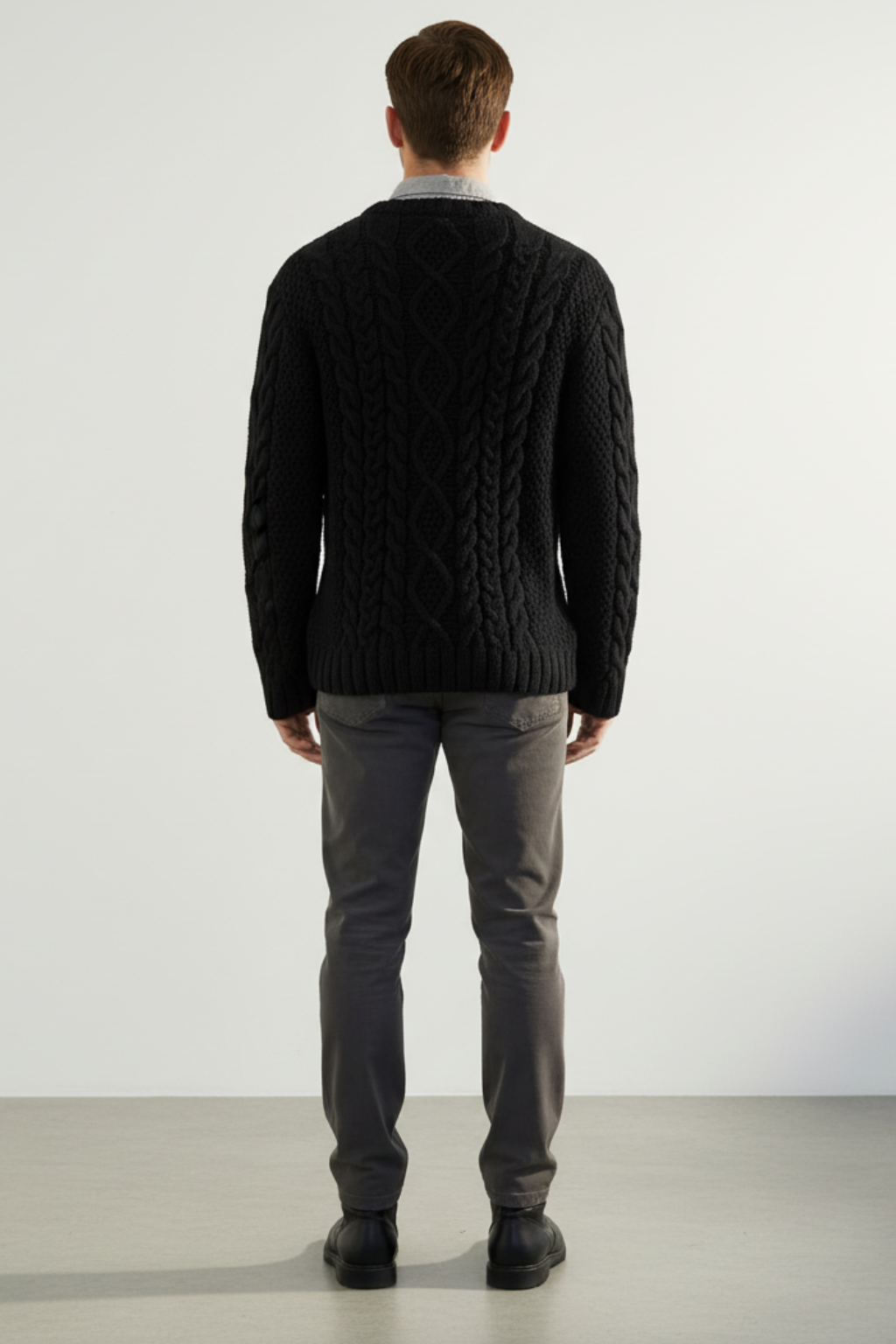 Men’s Oversized Chunky Cable Knit Sweater