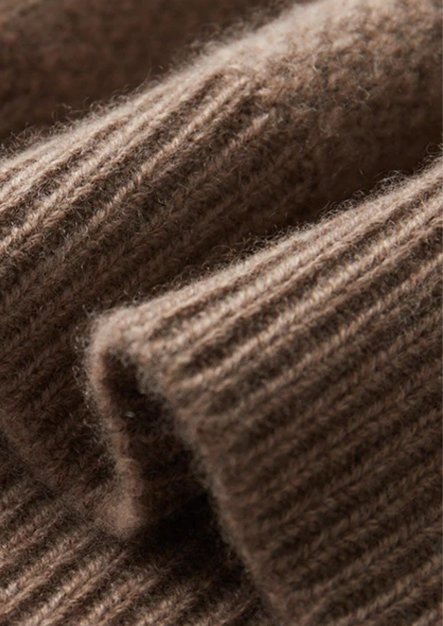 Men’s Warm Cable-Knit Crewneck Sweater
