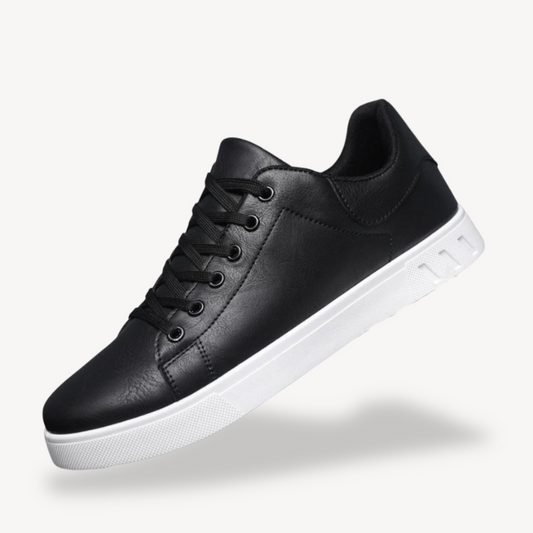 Men’s Classic Low-Top Sneaker