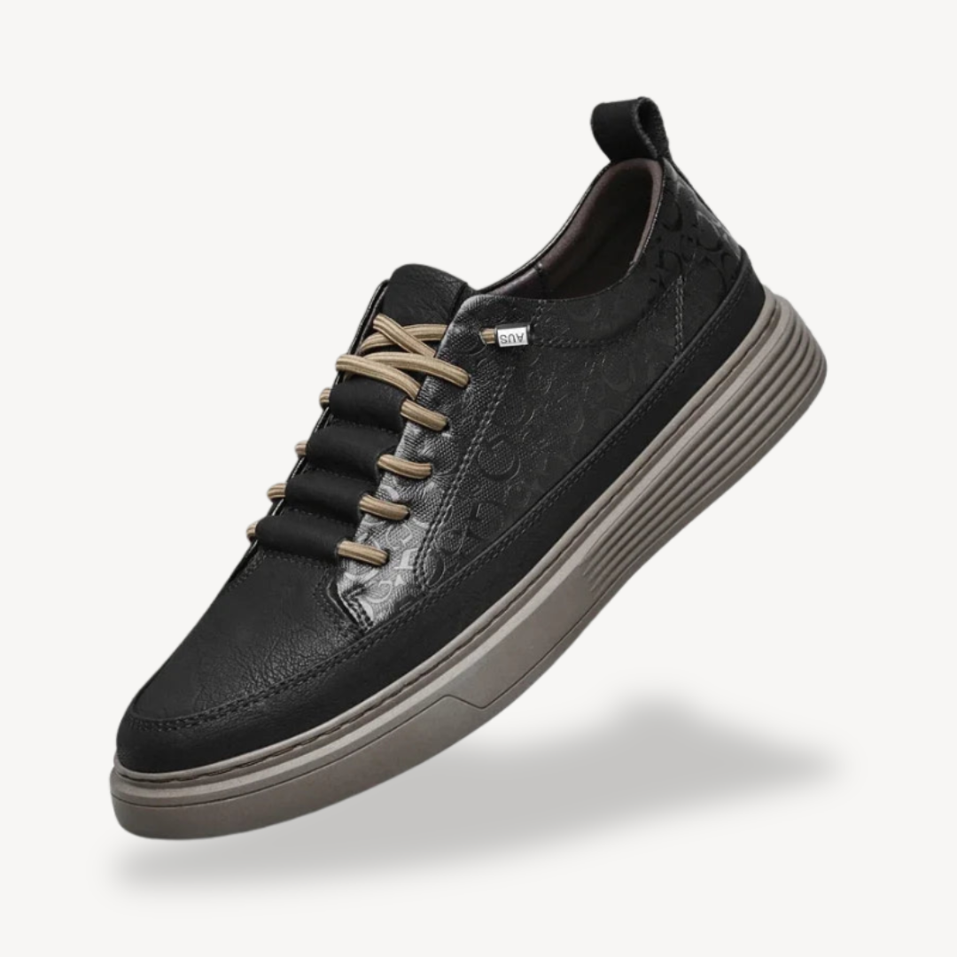 Men’s Two-Toned Leather Sneaker