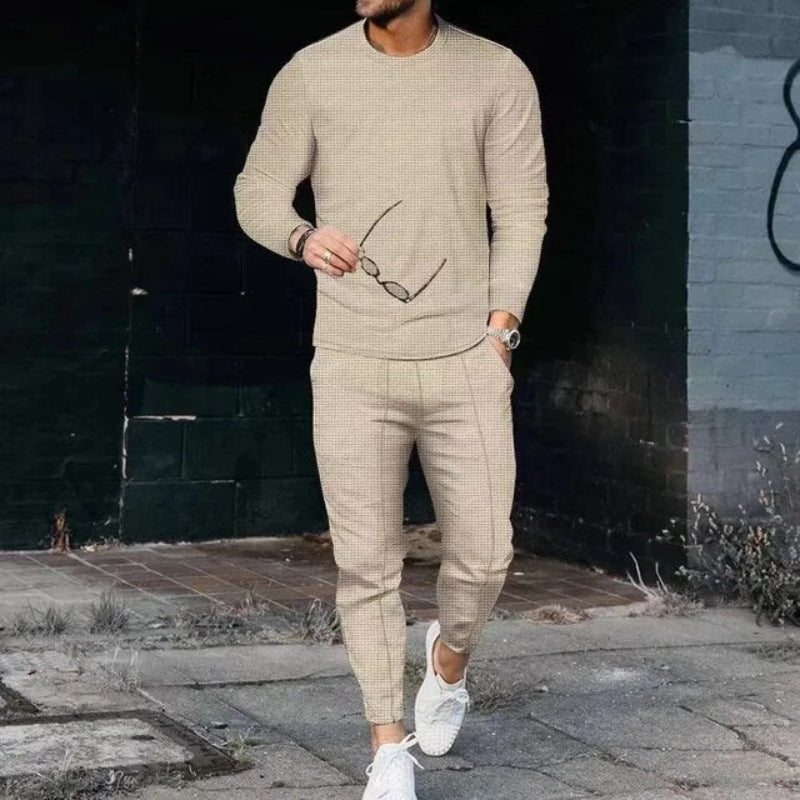 Casual Men's Top and Pants Set