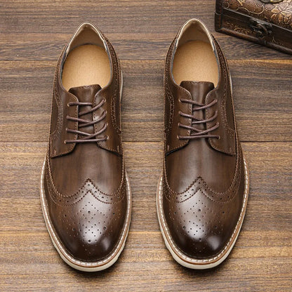 Men’s Classic Brogue Oxford Shoes –  Formal Wingtip Design