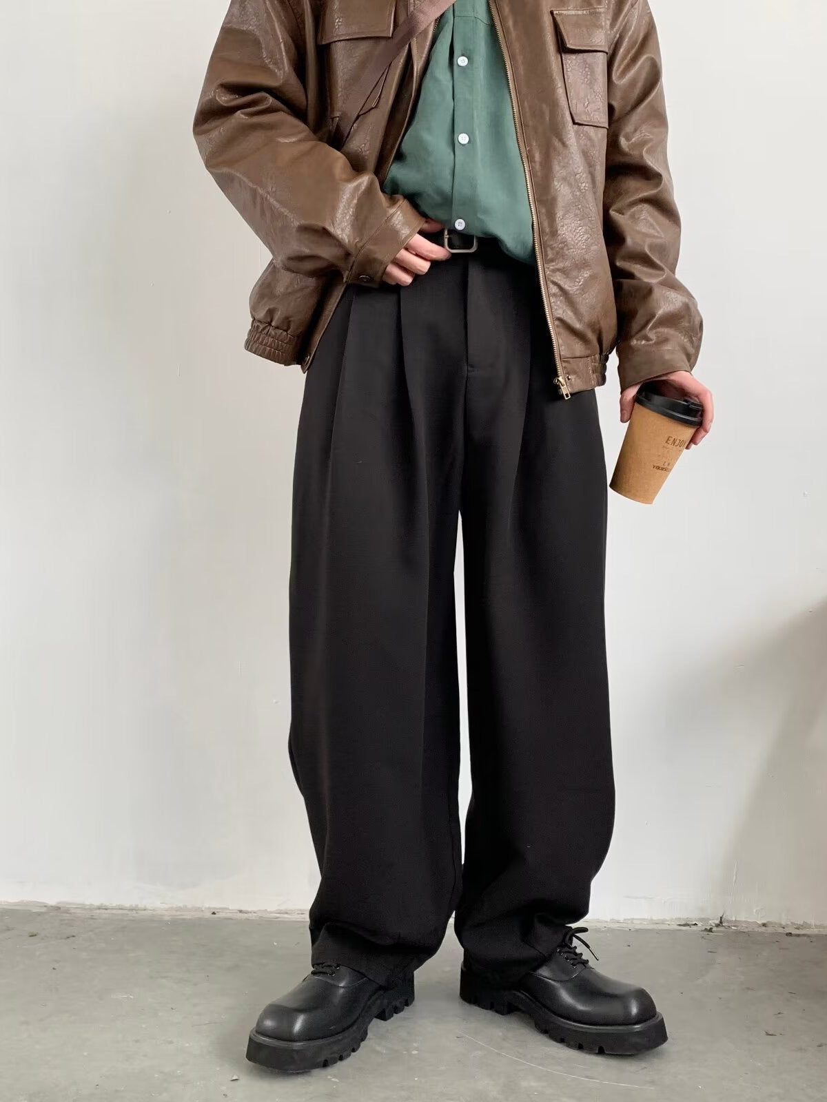 Men’s Wide Leg Trousers – Relaxed Fit for Effortless Style