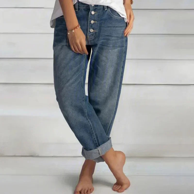Comfortable Relaxed Fit High Waist Jeans - BritishElegance