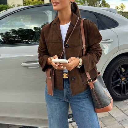 Leni | Oversized Suede Jacket in Street Style Look