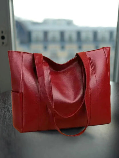 Nora | Minimalist Luxury Shoulder Bag in Soft Leather with Spacious Interior
