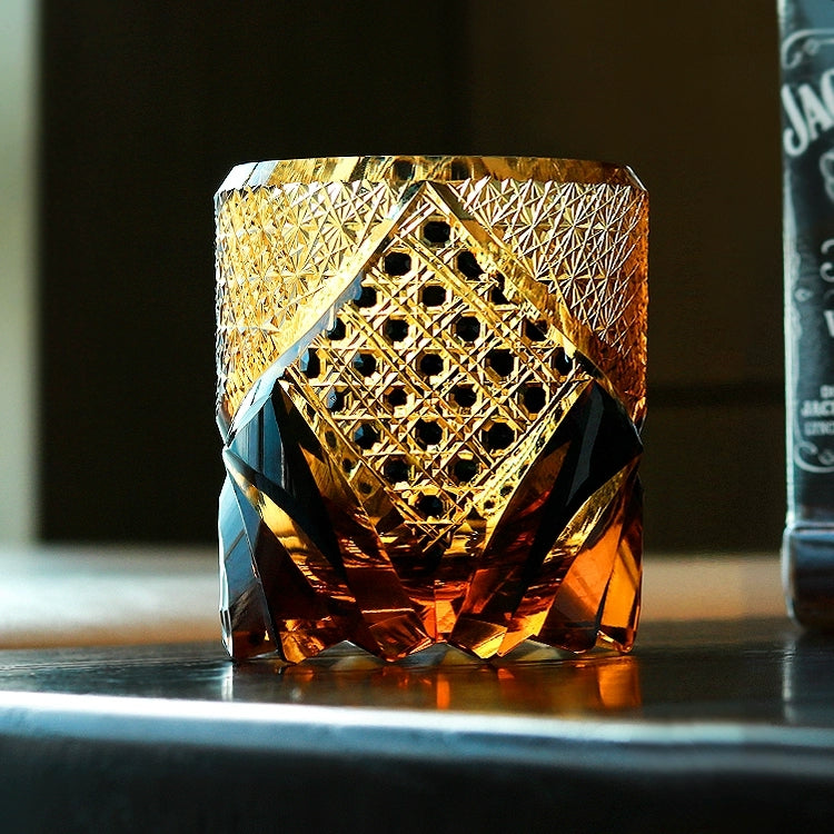 Luxury Engraved Whisky Glass Set in Wooden Case - BritishElegance