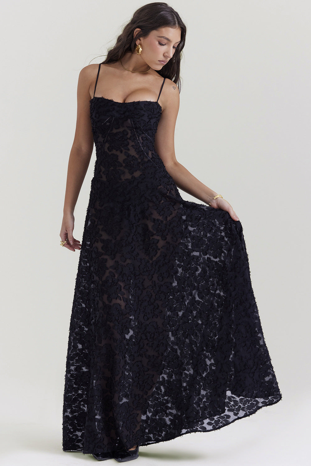 Chic Women's Maxi Dress - Smooth Fit - Thin Straps