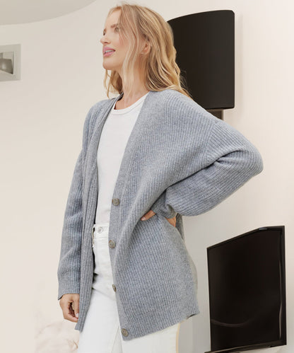 Oversized cardigan with button details for coziness