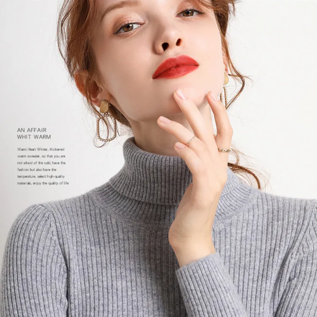 Paisley – Women’s Knit Turtleneck Jumper