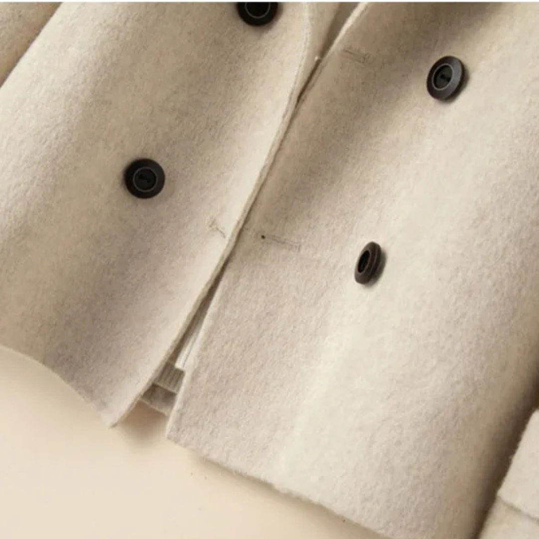 Poppy – Minimalist Double-Breasted Coat