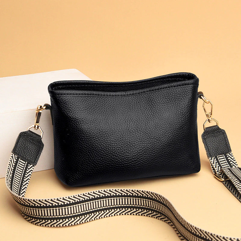 Classic Small Crossbody Handbag for Daily Use - BritishElegance