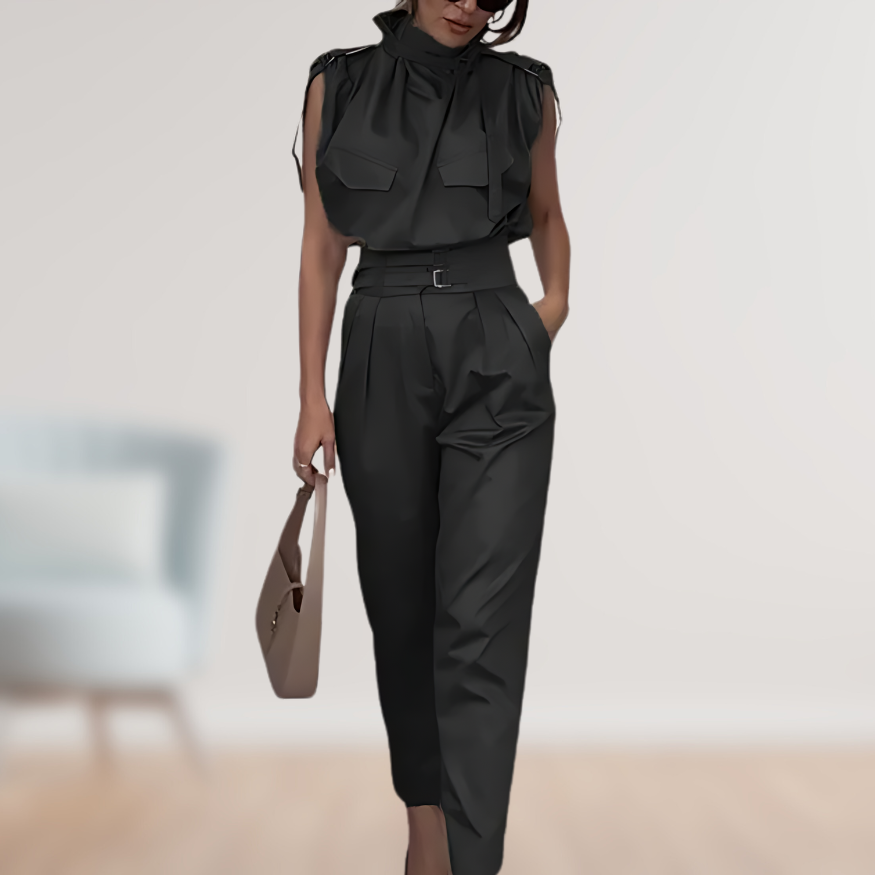 Sloane – Elegant Sleeveless Jumpsuit